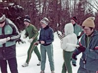 Naarila leiri 03  Matti Mäkinen vetää mäkiharjoitusta Ankkurin Naarilan leirillä 1982