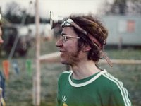 Tiomila 1976 08  Matti Mkinen 9. osuuden jlkeen vaihdossa