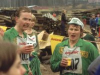 Isotonic-viesti Kerava 1977 02  Jukka Kivinen ja Pertti Pelto-Huikko Isotonic-viestiss Keravalla 29.4.1977