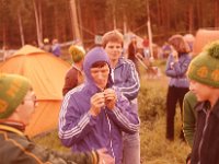 Jukola Ruokolahti 1977 01b  Esko Orava ja Jyrki Toivonen (keskell) Ruokolahden Jukolassa