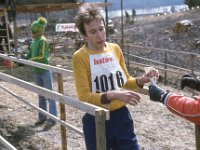 Isotonic-viesti Toppjoki 1978 03  Jukka Taimisto, Alavuden Urheilijat, vaihdossa Isotonic-viestiss 1978