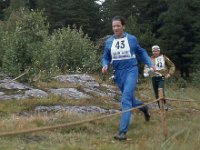 V-S partio Karavuori 1978 03  Halikon Hakoniskojen Leo Luotio ja Armas Sauren partiosuunnistuksen maalissa 1978