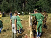 Varsinais-Suomen viesti Kalanti 1979 04  Rauno Vuori lhett Ankkurin kakkosjoukkueen Pertti Pelto-Huikon ankkuriosuudelle Varsinais-Suomen viestiss Kalannissa 28.7.1979. Joukkueen muut jsenet Heikki Paganus, Reijo Hannus ja Ilkka Saarimki. Loppusijoitus 8.