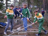 V-S pm-viesti Metsamaa 1985 01  Mikko Mannonen, Jarmo Reiman ja Janne Lehto seurateltan pysytytyksess Varsinais-Suomen pm-viestiss Metsmaalla 26.5.1985